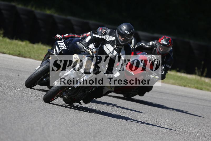 Archiv-2025/48 25.08.2025 Cornu Master School ADR/blau-bleu/102